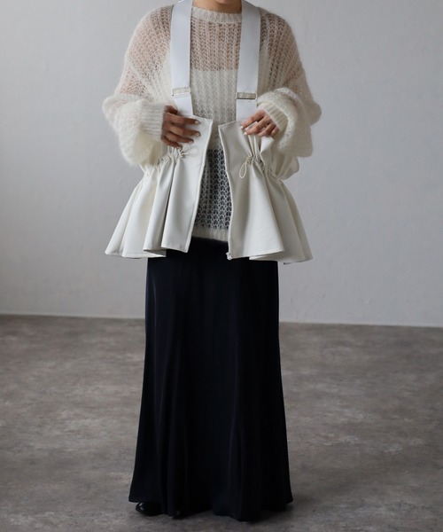 leimn（レイムン）の「ドロストサスペンダートップス(レザー)（ベスト・レディース・ホワイト/ブラック・M）」の4枚目の写真