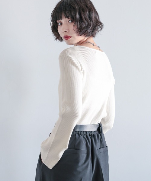 PAGEBOY（ページボーイ）の「スクエアネックフレアスリーブプルオーバー（Tシャツ/カットソー・レディース・ブルー/オフホワイト/ブラック・FREE）」の5枚目の写真