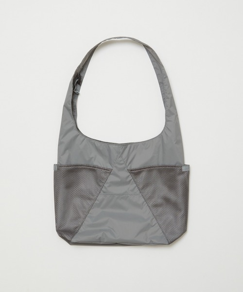 BAL(バル)の「【BAL(バル)/2024春夏】BAL / SPEAKEASY CROSSBODY SLING TOTE(ショルダーバッグ・メンズ・オレンジ/ブラック/グレー・FREE)」の9枚目の写真