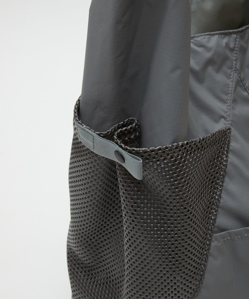 BAL(バル)の「【BAL(バル)/2024春夏】BAL / SPEAKEASY CROSSBODY SLING TOTE(ショルダーバッグ・メンズ・オレンジ/ブラック/グレー・FREE)」の15枚目の写真