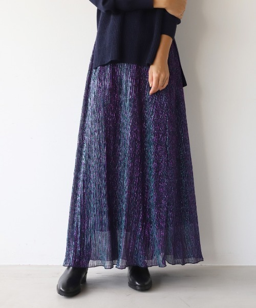 MICA&DEAL（マイカ＆ディール）の「ラメプリーツスカート（スカート・レディース・パープル/ブラック/ベージュ・FREE）」の3枚目の写真