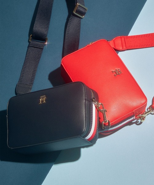 TOMMY HILFIGER（トミーヒルフィガー）の「【オンライン限定】エッセンシャルショルダーバッグ（ショルダーバッグ・レディース・ネイビー/レッド・FREE）」の12枚目の写真
