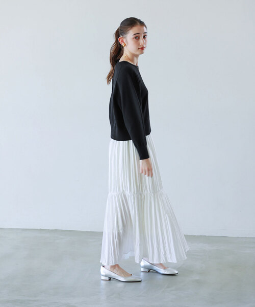 La TOTALITE（ラトータリテ）の「タフタティアードプリーツスカート