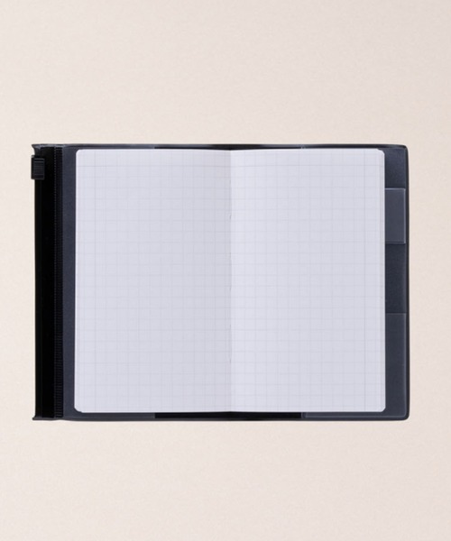 EDiT（エディット）の「EDiT 手帳用紙を使った小さな方眼ノート・B7変型・PVCカバー付き（手帳/メモ帳・レディース・ホワイト/ブラック/ベージュ/パープル/レッド/ピンク/イエロー/グリーン/ロイヤルブルー/クリア・FREE）」の15枚目の写真