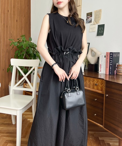 moment+（モーメントプラス）の「ウエストドロスト異素材ドッキングワンピース（ワンピース・レディース・ベージュ/ネイビー/ブラック/ブラック系その他2/オフホワイト/ブラック系その他・M）」の17枚目の写真