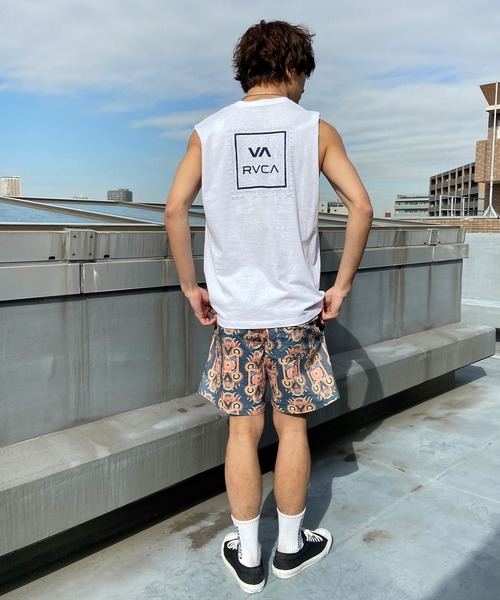 RVCA(ルーカ)の「【ZOZOTOWN限定】RVCA/ルーカ マッスルタンク カットオフスリーブ ボックスロゴ ノースリーブTシャツ BE041-350(タンクトップ・メンズ・ネイビー/ホワイト/ブラック・M/XL/L)」の15枚目の写真