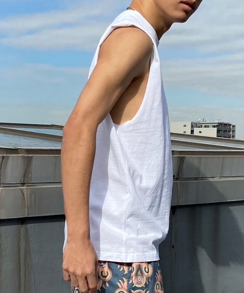 RVCA(ルーカ)の「【ZOZOTOWN限定】RVCA/ルーカ マッスルタンク カットオフスリーブ ボックスロゴ ノースリーブTシャツ BE041-350(タンクトップ・メンズ・ネイビー/ホワイト/ブラック・M/XL/L)」の12枚目の写真