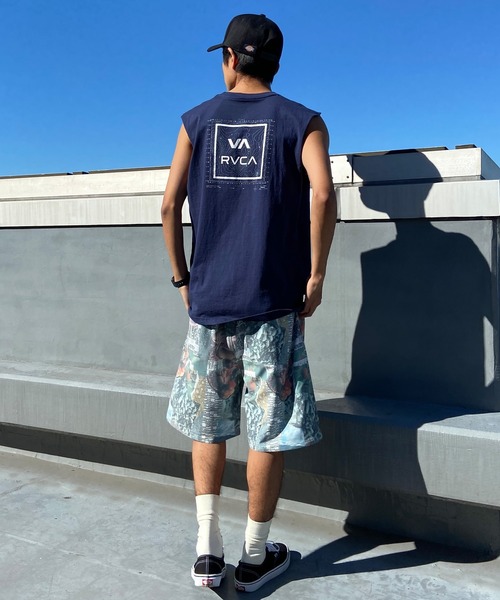 RVCA(ルーカ)の「【ZOZOTOWN限定】RVCA/ルーカ マッスルタンク カットオフスリーブ ボックスロゴ ノースリーブTシャツ BE041-350(タンクトップ・メンズ・ネイビー/ホワイト/ブラック・M/XL/L)」の22枚目の写真