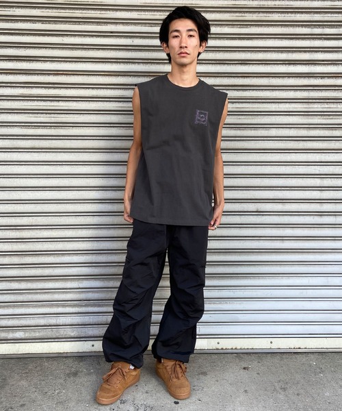 RVCA(ルーカ)の「【ZOZOTOWN限定】RVCA/ルーカ マッスルタンク カットオフスリーブ ボックスロゴ ノースリーブTシャツ BE041-350(タンクトップ・メンズ・ネイビー/ホワイト/ブラック・M/XL/L)」の8枚目の写真