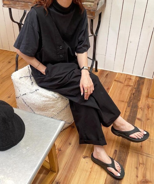 SHEPP(シープ)の「前ボタンVネック オーバーオール(サロペット/オーバーオール・レディース・ブラック・M/L/XL/S)」の3枚目の写真