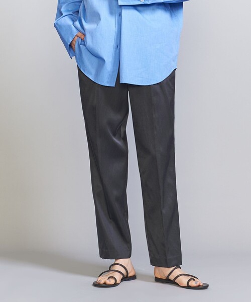 BEAUTY&YOUTH UNITED ARROWS(ビューティーアンドユースユナイテッドアローズ)の「サテンドロースト パンツ 3 -ウォッシャブル-(その他パンツ・レディース・コバルトブルー/クリーム/ダークグレー/オレンジ系その他/その他5・XS/L/S/M)」の6枚目の写真