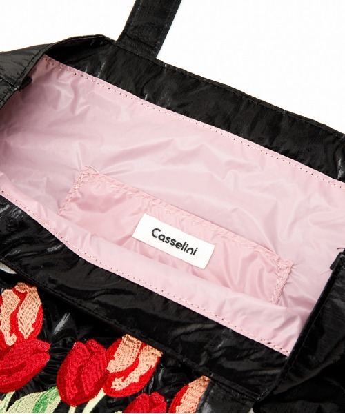 Casselini（キャセリーニ）の「Casselini(キャセリーニ)フラワー刺繍トート（トートバッグ・レディース・ラベンダー/ブラック/シルバー・FREE）」の22枚目の写真
