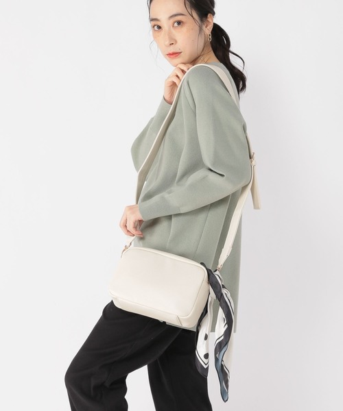 studio CLIP（スタディオクリップ）の「スクエアおでかけショルダーバッグ（ショルダーバッグ・レディース・ブラック/オフホワイト/ブルー/ブラウン・FREE）」の12枚目の写真