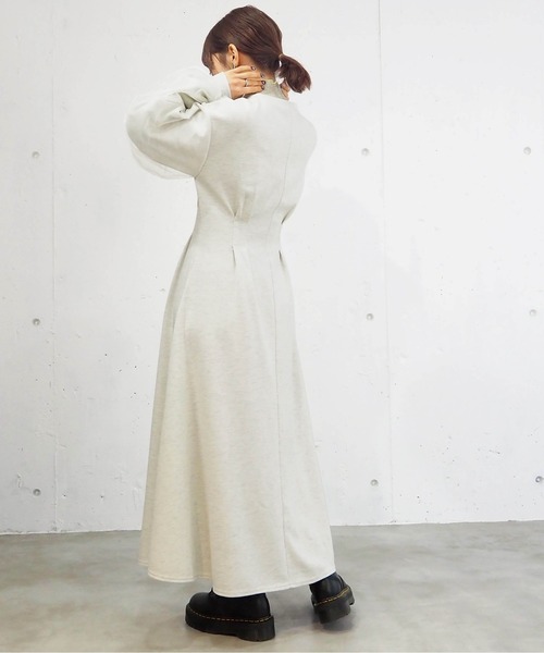 tiptop(ティップトップ)の「ハーフジップ袖チュールワンピース(ワンピース・レディース・ブラック/グレー/チャコールグレー・FREE)」の16枚目の写真