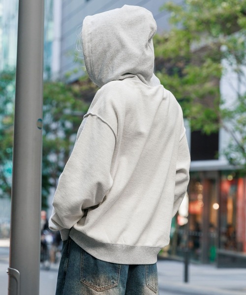 ALAND（エーランド）の「【UNISEX】ALAND／リバースステッチフーディー 2997322（パーカー・レディース・ライトグレー/ネイビー/グリーン・FREE）」の10枚目の写真