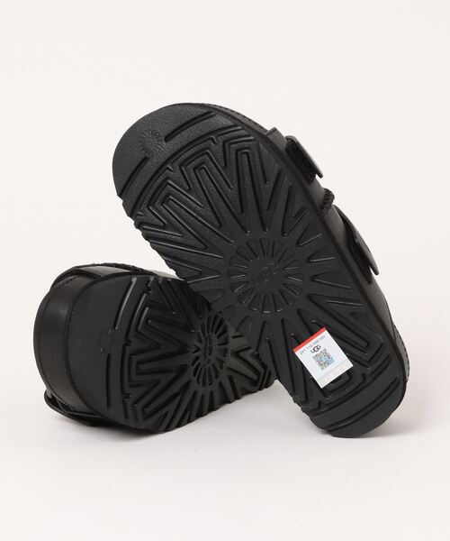 W GOLDENSTAR HI SLIDE 1152651-BLK（サンダル）｜UGG（アグ）の 