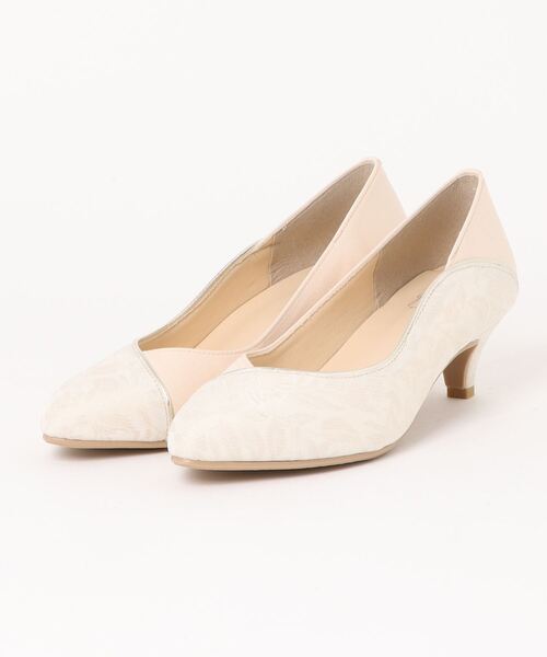 gather(ギャザー)の「【gather】 ライン切替パンプス(パンプス・レディース・ブラック/アイボリー・22.5cm/23.0cm/23.5cm/24.0cm/24.5cm)」の2枚目の写真
