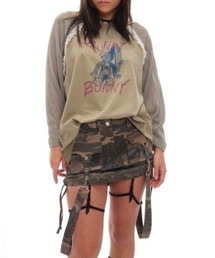 韓国ブランド YOUTHBATH ユースバス CAMO MINI SKIRT カモ柄スカート カモフラスカート 迷彩スカート デニムスカート ミニスカート ショート丈スカート カーゴデニムスカート ストラップスカート 韓国ファッション Y2Kファッション