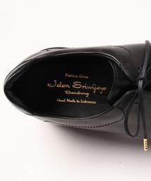 CULLNI（クルニ）の「Jalan Sriwijaya Leather Sneakers（ドレス