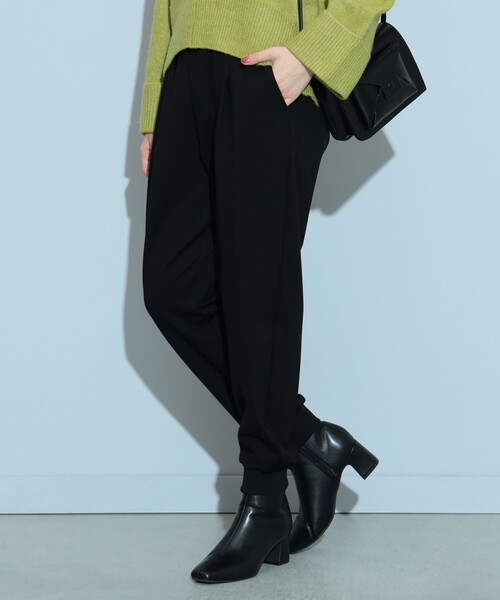 BEAMS HEART(ビームスハート)の「裾リブ イージーパンツ(スラックス・レディース・ブラック/ブラウン系その他/オリーブ・SMALL/MEDIUM)」の17枚目の写真