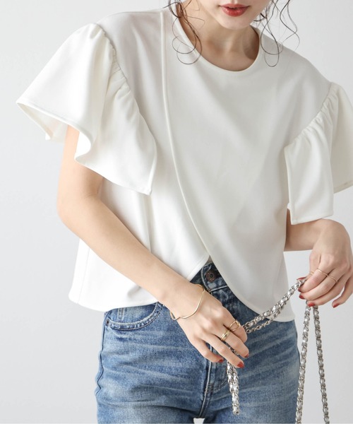 La-gemme(ラジェム)の「ラッフルフリルショルダートップス(Tシャツ/カットソー・レディース・ブラック/ブルー/ホワイト・フリー)」の8枚目の写真
