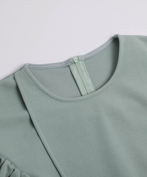 La-gemme(ラジェム)の「ラッフルフリルショルダートップス(Tシャツ/カットソー・レディース・ブラック/ブルー/ホワイト・フリー)」の20枚目の写真