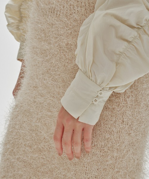 TODAYFUL（トゥデイフル）の「Standcollar Gather Blouse