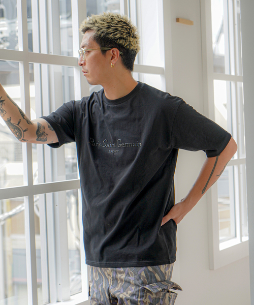 PARIS SAINT-GERMAIN(パリサンジェルマン)の「【Paris Saint-Germain / パリ・サン=ジェルマン】 JP LAYER LOGO TEE(Tシャツ/カットソー・メンズ・ブラック/ホワイト・SMALL/MEDIUM/LARGE/X-LARGE)」の2枚目の写真