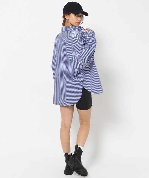 HEREIAM（ヘレイアム）の「【HEREIAM】ドルマンメタリックLOGOシャツ（シャツ/ブラウス・レディース・ブルー系/ブラック/ライトブルー・FREE）」の21枚目の写真