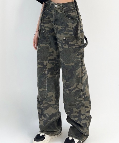 lilful(リルフル)の「カモフラージュ ダブルニースタッズ デニムストレートパンツ 迷彩柄(デニムパンツ・レディース・グリーン・M/L)」の22枚目の写真