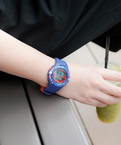 ICE WATCH（アイスウォッチ）の「「Ice-Watch アイスウォッチ」ICE digit explorer アイス デジットエクスプローラー　ユニセックス（デジタル腕時計・レディース・ブラック/ブルー/ネイビー/ミント/ピンク/ホワイト/ブラック×ゴールド/ホワイト×ライム/オレンジ/ホワイト×ブルー/ホワイト×ピンク・40mm）」の10枚目の写真