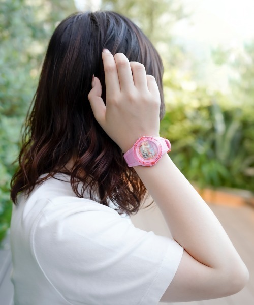 ICE WATCH（アイスウォッチ）の「「Ice-Watch アイスウォッチ」ICE digit explorer アイス デジットエクスプローラー　ユニセックス（デジタル腕時計・レディース・ブラック/ブルー/ネイビー/ミント/ピンク/ホワイト/ブラック×ゴールド/ホワイト×ライム/オレンジ/ホワイト×ブルー/ホワイト×ピンク・40mm）」の20枚目の写真