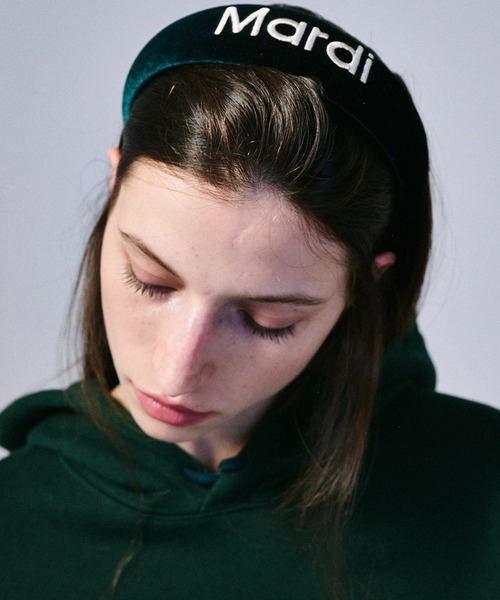Mardi Mercredi（マルディメクルディ）の「HAIR BAND LOGO EMBELLISHMENT VELVET（ヘアバンド・レディース・ネイビー/グリーン/ブラウン/ブルー/ブラック・FREE）」の20枚目の写真