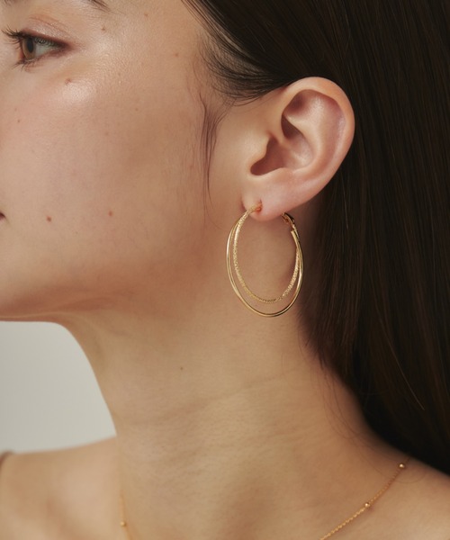 ciite'(シーテ)の「大ぶりグリッターフープピアス (両耳用)(ピアス(両耳用)・レディース・シルバー/ゴールド・FREE)」の12枚目の写真