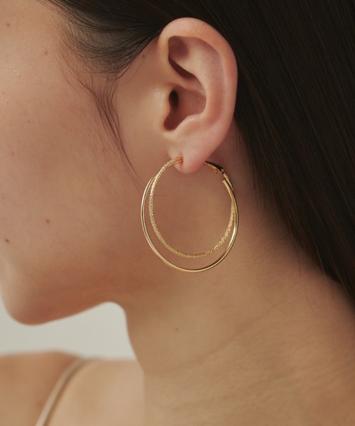 ciite'(シーテ)の「大ぶりグリッターフープピアス (両耳用)(ピアス(両耳用)・レディース・シルバー/ゴールド・FREE)」の14枚目の写真