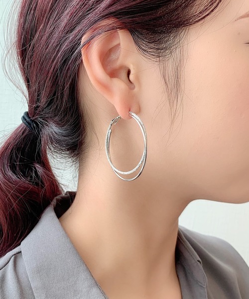 ciite'(シーテ)の「大ぶりグリッターフープピアス (両耳用)(ピアス(両耳用)・レディース・シルバー/ゴールド・FREE)」の17枚目の写真