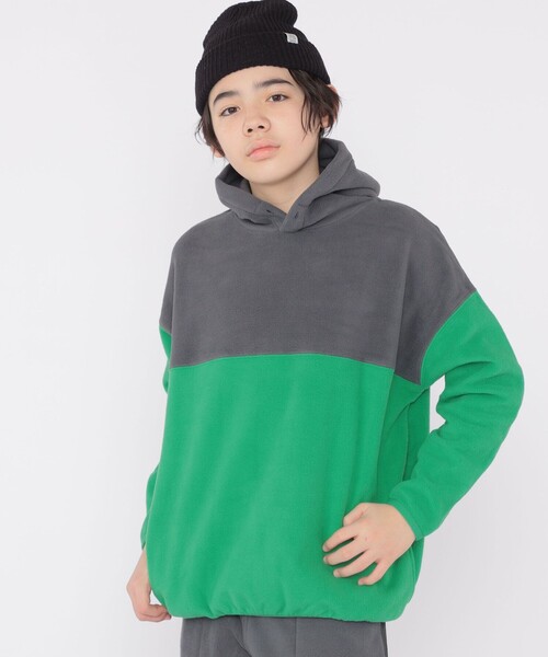 SHIPS（シップス）の「SHIPS KIDS:140～160cm / フリース ゲーミング パーカー（パーカー・キッズ・ブラック/チャコールグレー・140/150/160）」の4枚目の写真