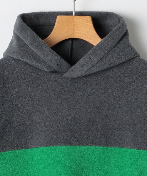 SHIPS（シップス）の「SHIPS KIDS:140～160cm / フリース ゲーミング パーカー（パーカー・キッズ・ブラック/チャコールグレー・140/150/160）」の21枚目の写真