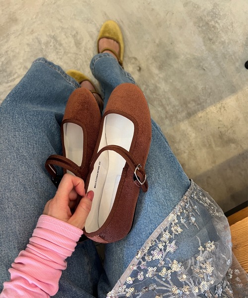 StyleSea（スタイルシー）の「ベルベットストラップラウンドシューズ（バレエシューズ・レディース・シルバー/ピンク/モカ/コバルトブルー/ネイビー/ブラウン/オレンジ/ラベンダー/オリーブ/グレイッシュベージュ/ブラック/テラコッタ・22.5cm/23cm/24cm/23.5cm/25cm/24.5cm）」の13枚目の写真