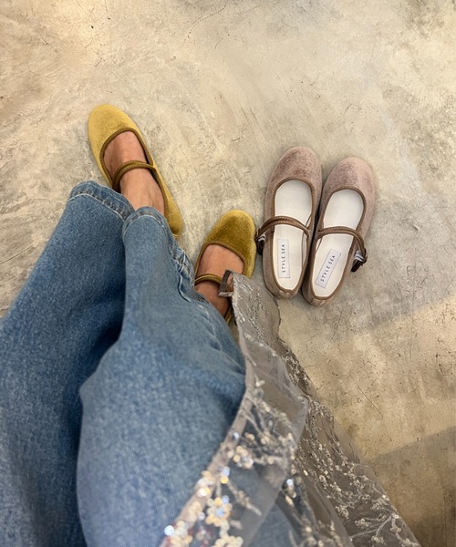 StyleSea（スタイルシー）の「ベルベットストラップラウンドシューズ（バレエシューズ・レディース・シルバー/ピンク/モカ/コバルトブルー/ネイビー/ブラウン/オレンジ/ラベンダー/オリーブ/グレイッシュベージュ/ブラック/テラコッタ・22.5cm/23cm/24cm/23.5cm/25cm/24.5cm）」の14枚目の写真