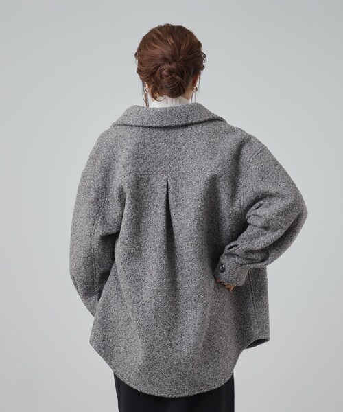 Cutie Blonde(キューティーブロンド)の「◆【S-LL】シーズンムード漂うブークレ調CPOジャケット(テーラードジャケット・レディース・ブラック/ライトベージュ/グレー・02/03/04/01)」の5枚目の写真