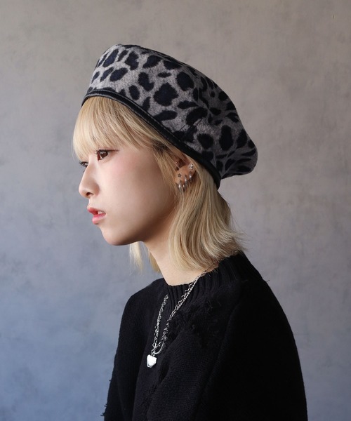 BARELY BLUE（ベアリーブルー）の「【 BARELY BLUE / ベアリーブルー 】 レオパード パイピング ベレー帽（ハンチング/ベレー帽・レディース・ベージュ/グレー/チャコールグレー・FREE）」の8枚目の写真