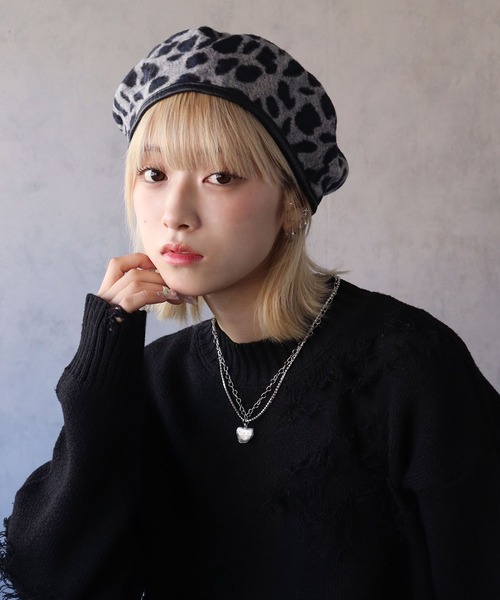 BARELY BLUE（ベアリーブルー）の「【 BARELY BLUE / ベアリーブルー 】 レオパード パイピング ベレー帽（ハンチング/ベレー帽・レディース・ベージュ/グレー/チャコールグレー・FREE）」の5枚目の写真