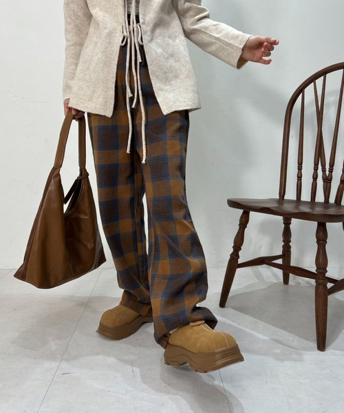 mebole(メボレ)の「ダークチョコミントチェックパンツ(その他パンツ・レディース・ブラウン・FREE)」の13枚目の写真