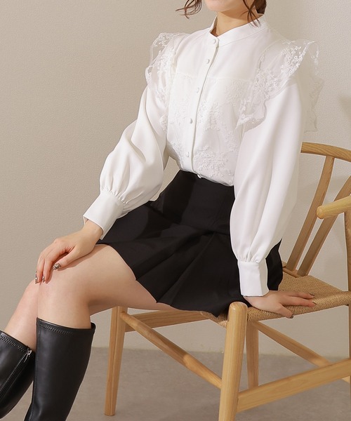 Lace Ladies（レースレディース）の「バンドカラー レース ドッキング 長袖 フレア ブラウス（シャツ/ブラウス・レディース・ネイビー/ベージュ/ブラック/ホワイト・FREE/S）」の9枚目の写真