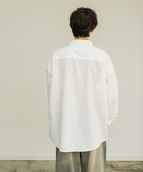 improves（インプローブス）の「無地 オーバーサイズ 長袖 レギュラーシャツ（シャツ/ブラウス・メンズ・ブルー/ブラック/ホワイト・X-LARGE/LARGE/MEDIUM/SMALL）」の7枚目の写真
