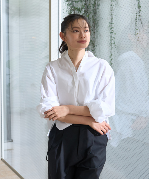 Rouge vif Anna（ルージュヴィフアンナ）の「バックコクーンBIGシャツ（シャツ/ブラウス・レディース・オフホワイト/サックスブルー/モカ・フリー）」の18枚目の写真