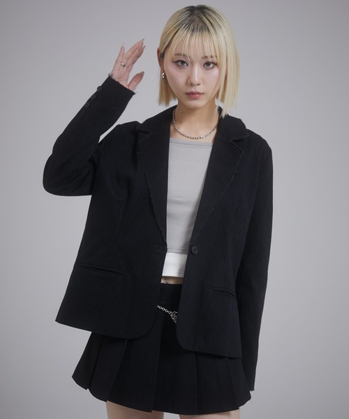 ENVYM（アンビー）の「テーラードボクシージャケット（テーラードジャケット・レディース・アイボリー/ピンク/ブラック・FREE）」の3枚目の写真