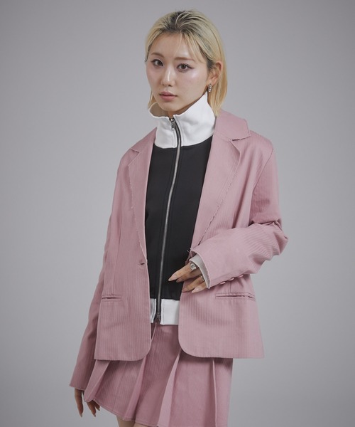 ENVYM（アンビー）の「テーラードボクシージャケット（テーラードジャケット・レディース・アイボリー/ピンク/ブラック・FREE）」の5枚目の写真