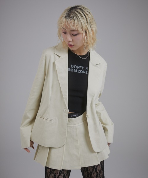 ENVYM（アンビー）の「テーラードボクシージャケット（テーラードジャケット・レディース・アイボリー/ピンク/ブラック・FREE）」の20枚目の写真